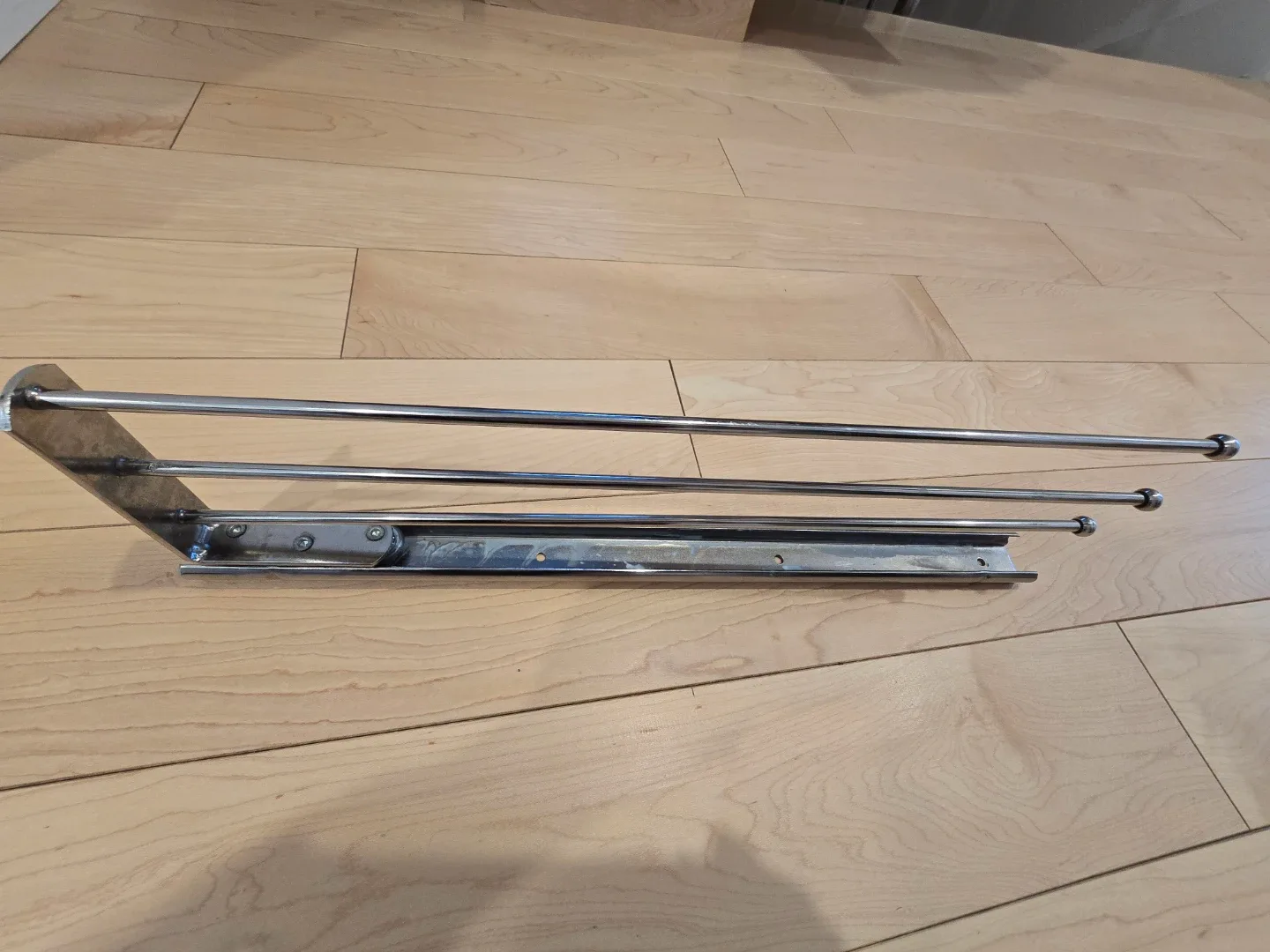 Heavy duty, Brass, Pull-out Towel Rack image indicator(2)