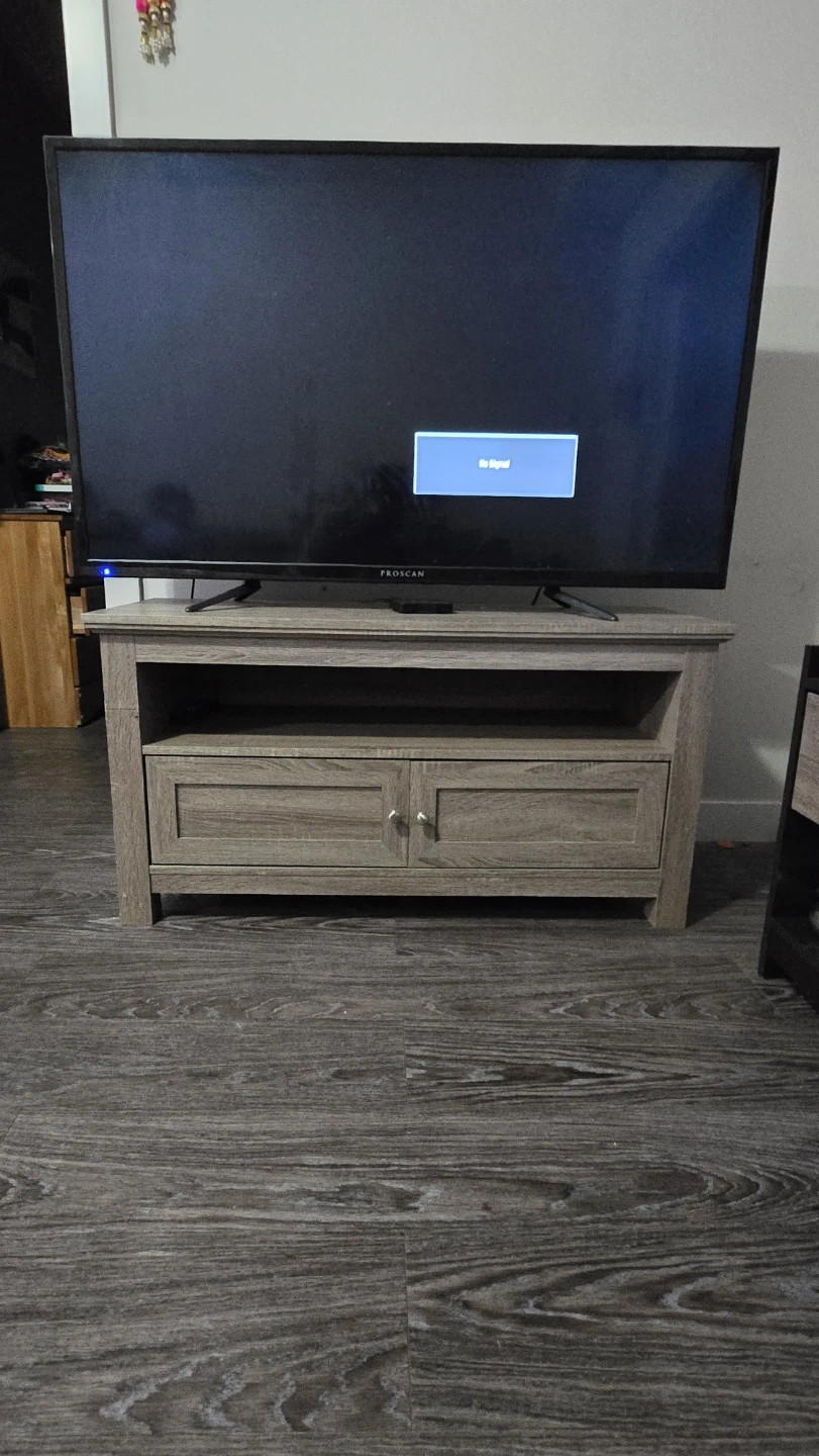 Proscan TV Stand - Light Wood - photo 3