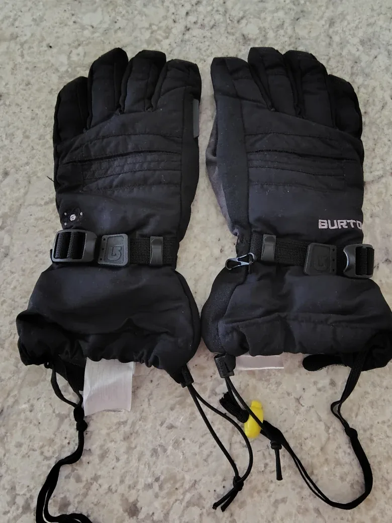 Burton Snowboard/Ski Gloves - Size M