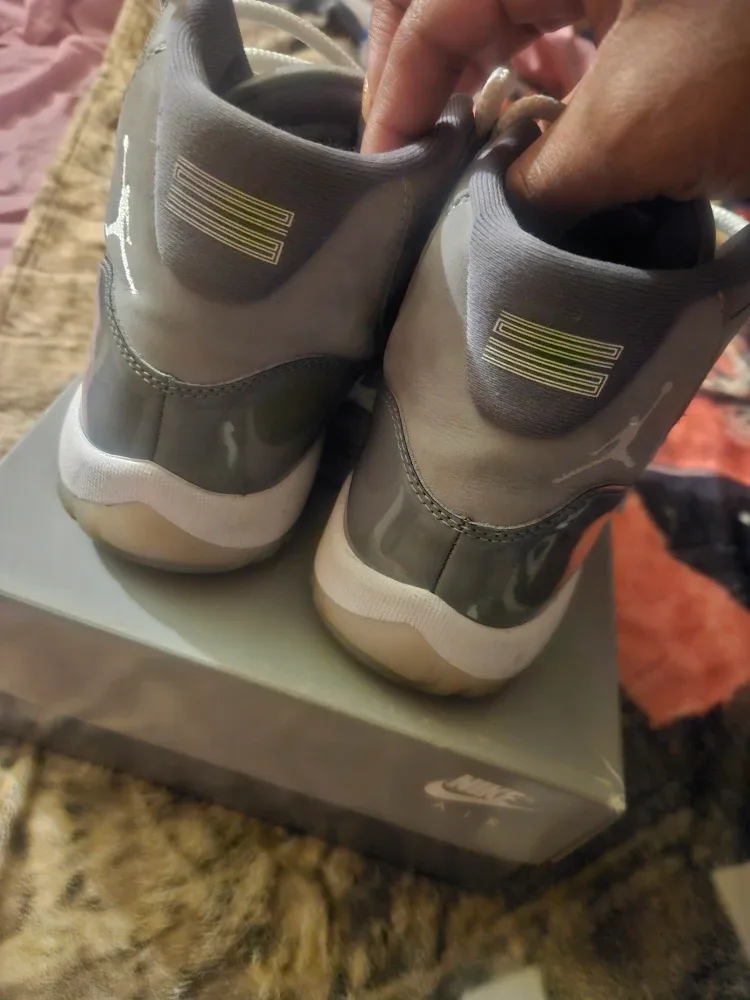 Air Jordan 11 Retro Cool Grey MEN image indicator(3)