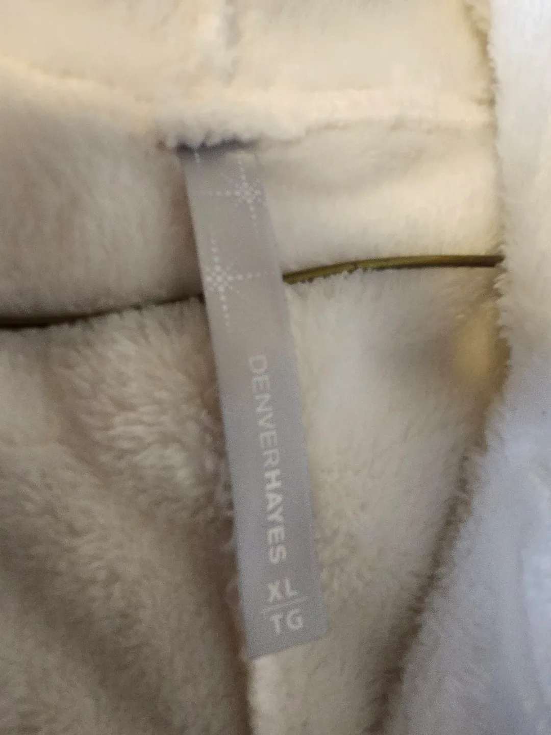 Denver Hayes Polar Bear Onesie - XL image indicator(3)