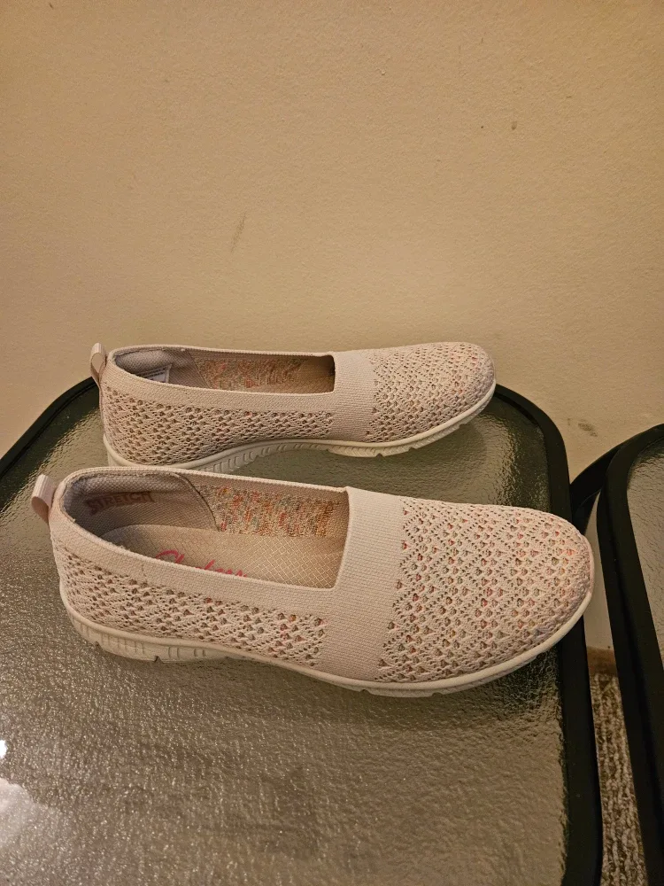 Sketchers slip -ons 9.5 size image indicator(3)