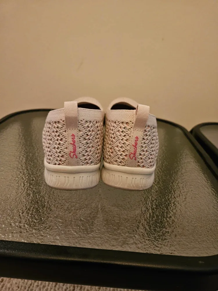 Sketchers slip -ons 9.5 size image indicator(4)