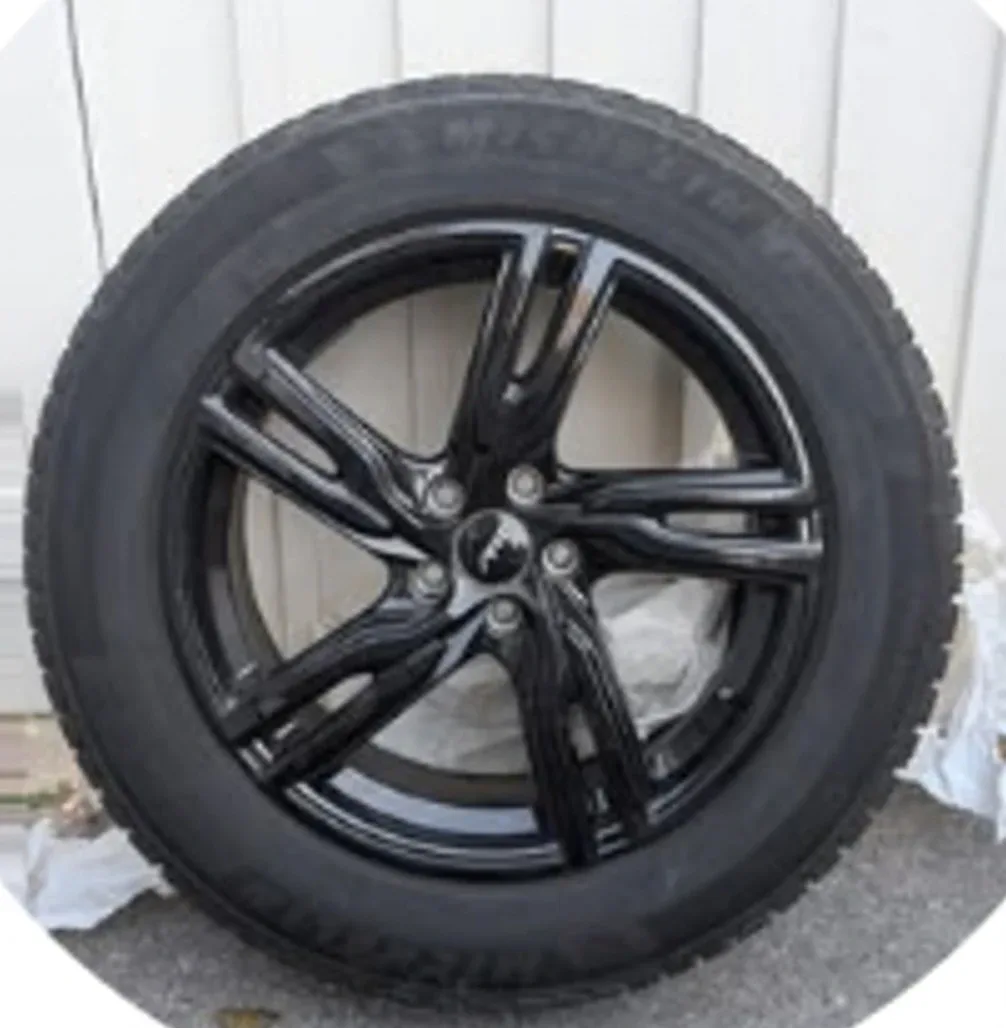 Michelin X-Ice Snow SUV 235/60R18 Winter Tires