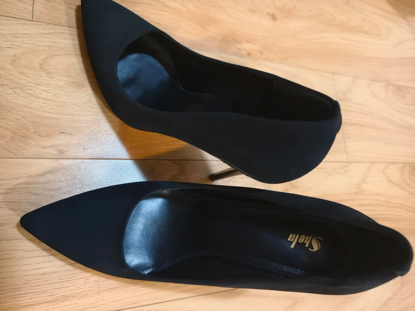 SheIn Black Heels, Size 7 image indicator(4)