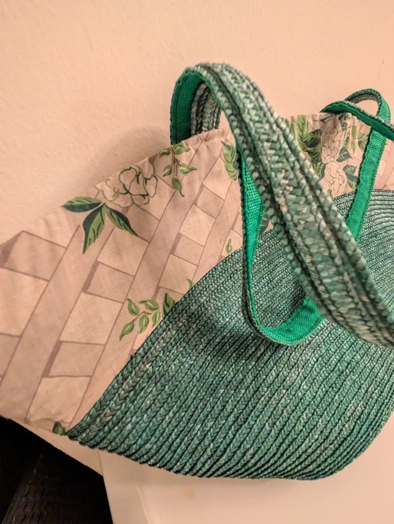 Floral & Woven Green Tote Bag #Cleanout image indicator(4)