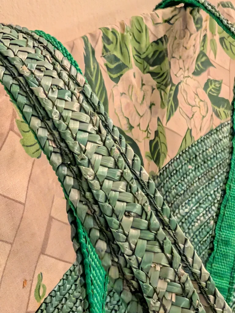 Floral & Woven Green Tote Bag #Cleanout image indicator(5)