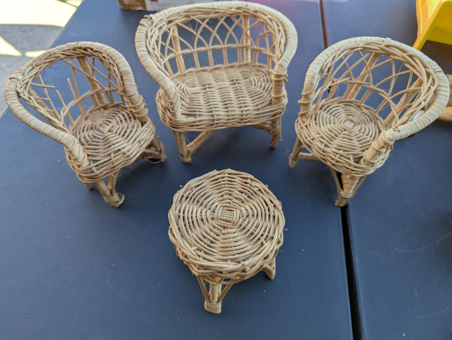 Miniature Wicker Chairs & Table Set - photo 3