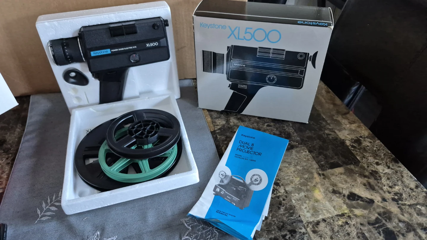 Keystone XL500 Movie Camera & SL818 Projector - photo 3