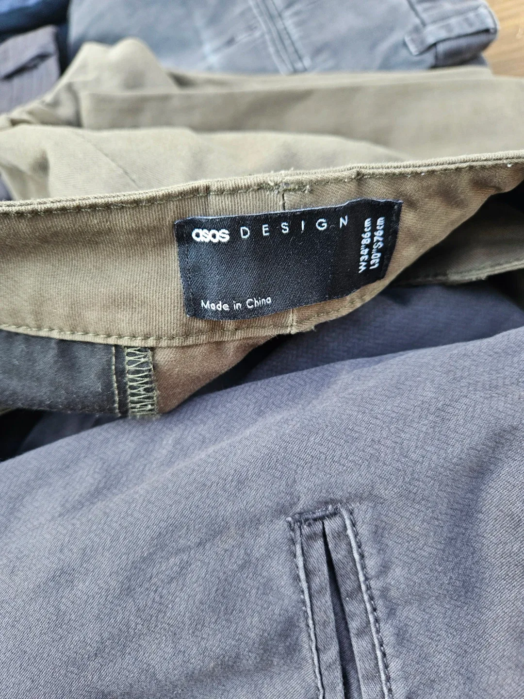 53 mens pants and shirts..size medium image indicator(6)