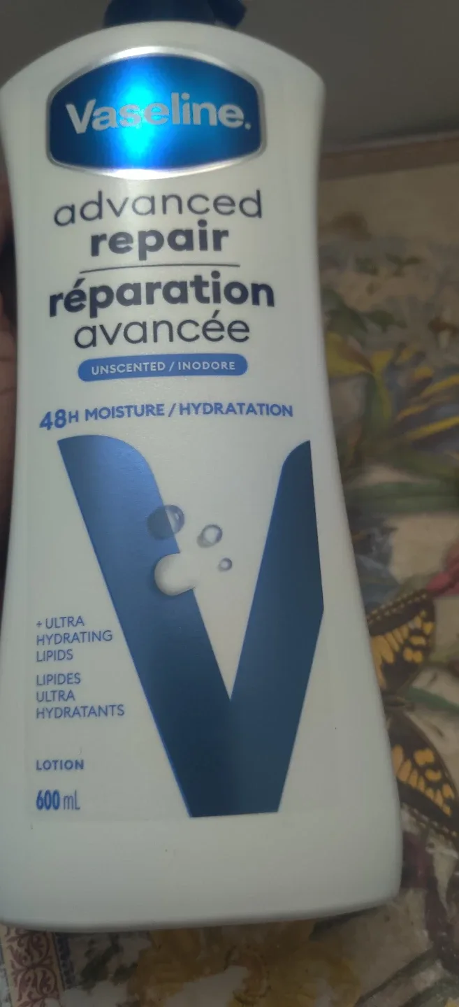 Vaseline Lotions - Advanced Repair, Cocoa Radiant, Dry Skinx3 image indicator(4)