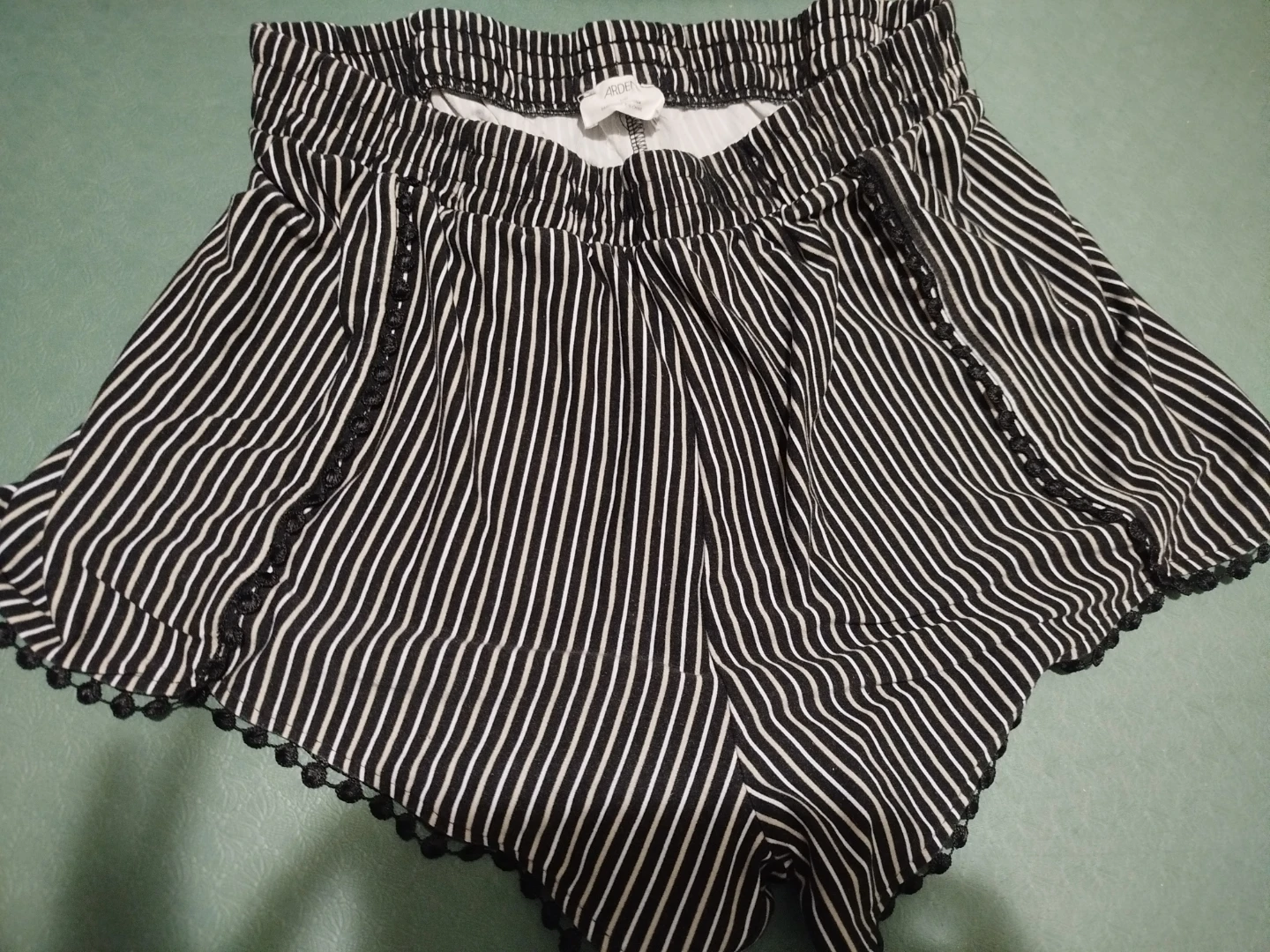 Ardene Striped Shorts - Size Small