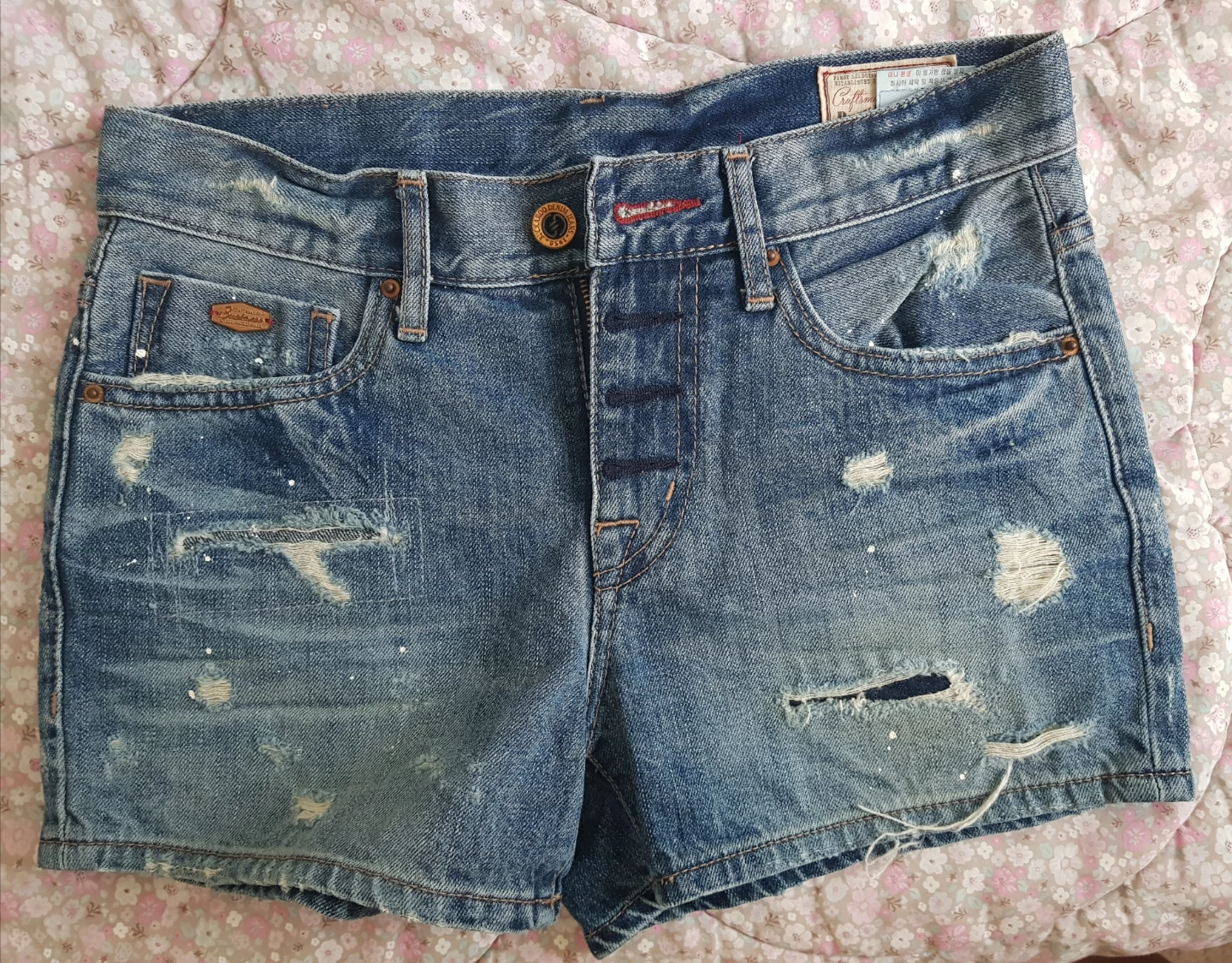 Three XS Jeans Denim Shorts - photo 3