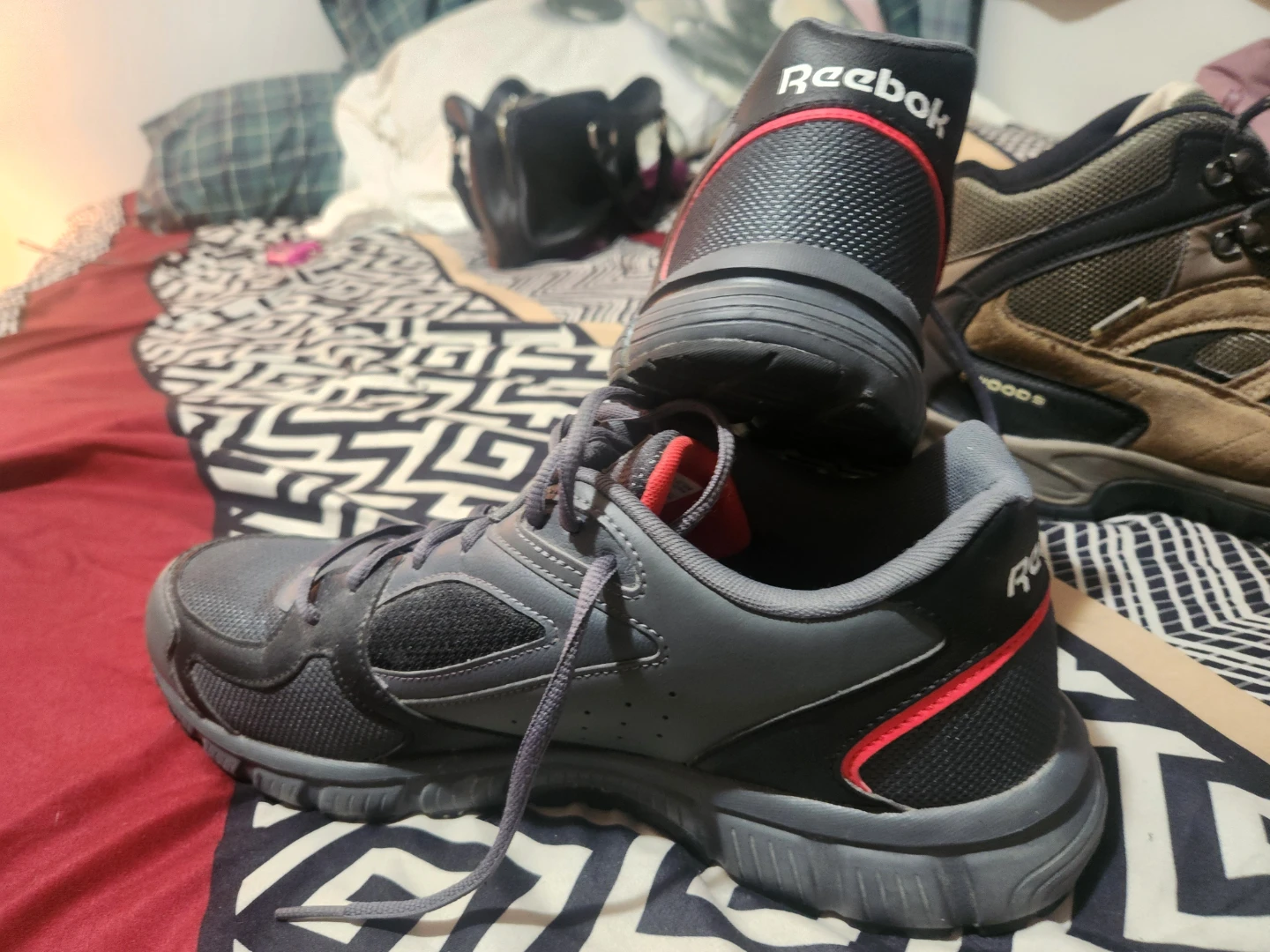 Redbox royal run men's runners