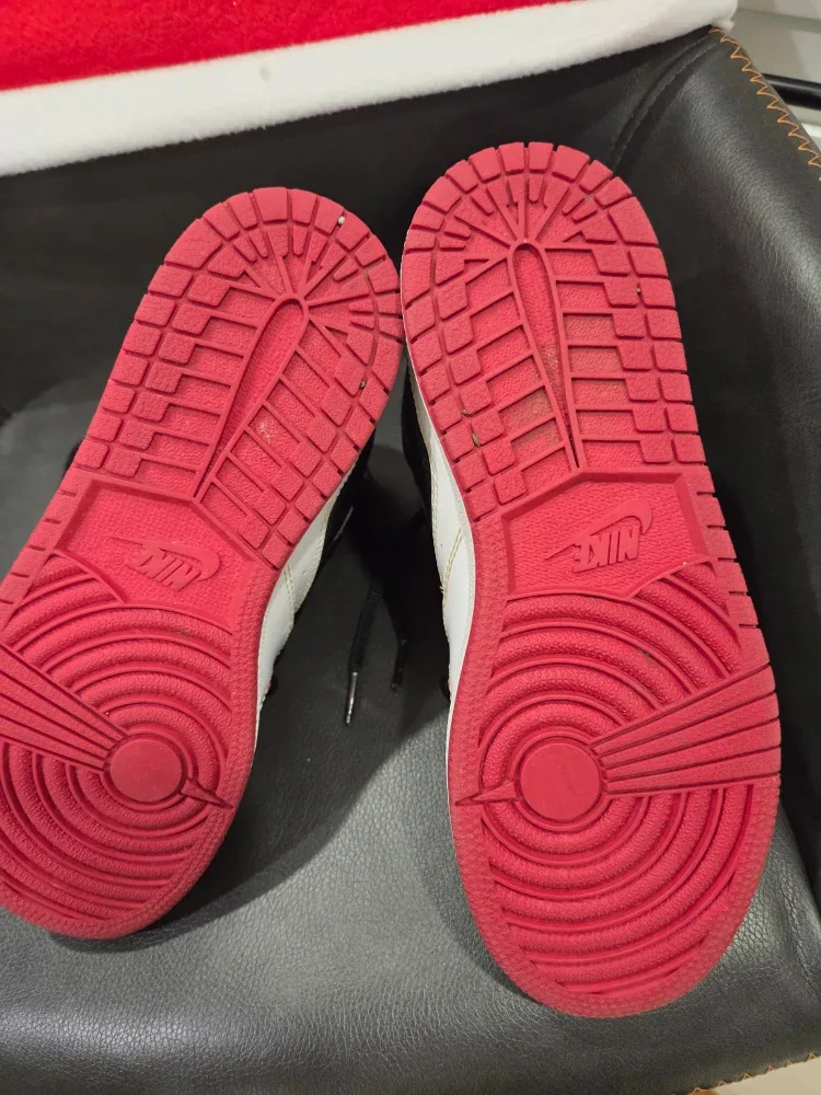 Jordan 23 Kids Black/Red/White Shoes - Size 4.5Y image indicator(4)