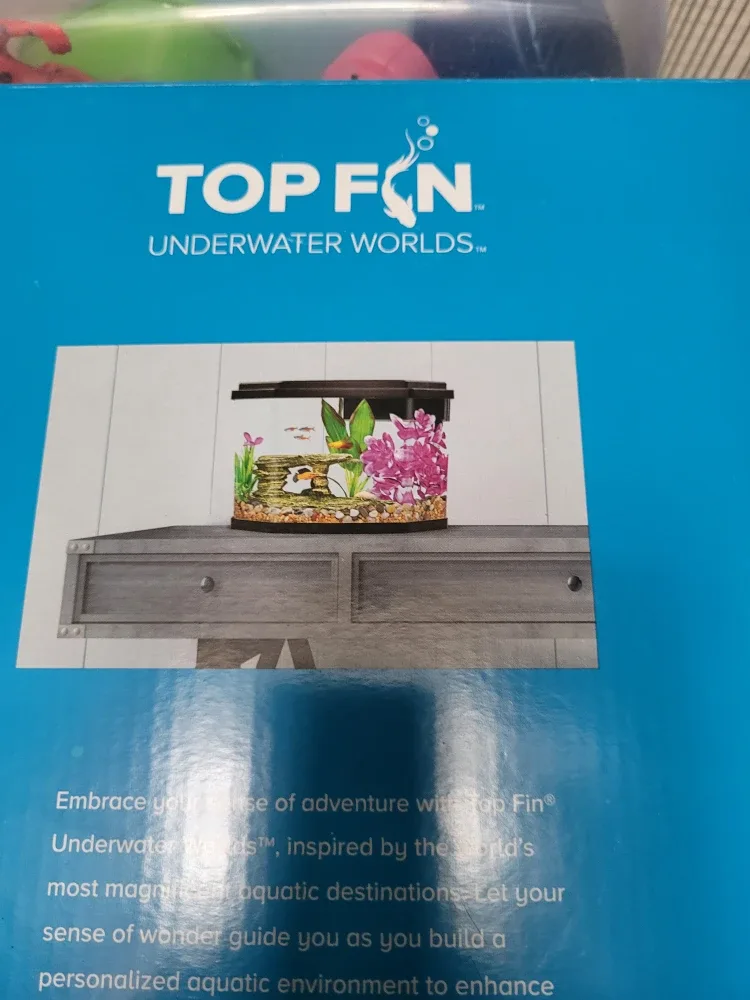 Top Fin Underwater Worlds Aquarium