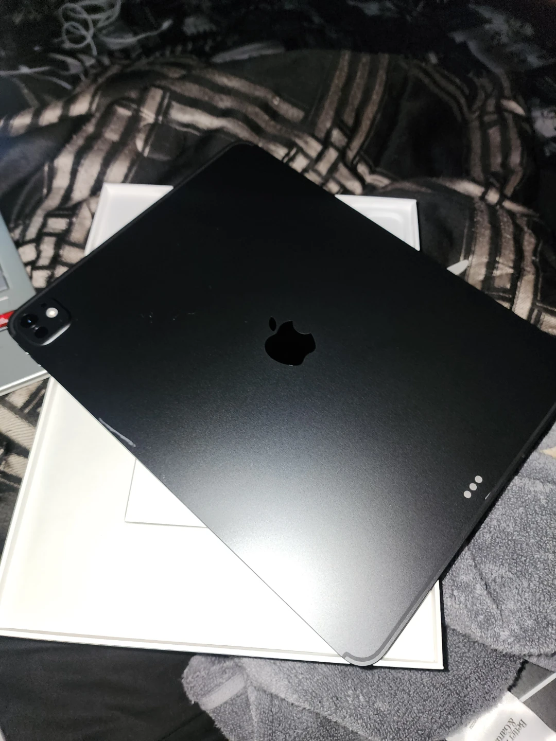 iPad Pro 13” M5 (2025) – 512GB – Wi-Fi + Cellular - photo 4