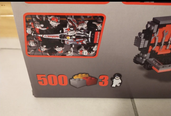 Vodafone McLaren Mercedes Cobi 500 Piece Toy 25500 New & Sealed - photo 2