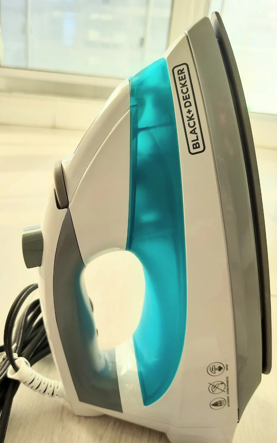 Brand new Black+Decker Steam Iron