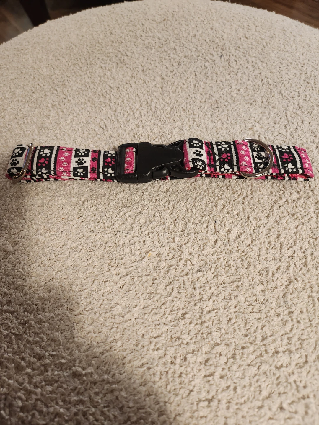 Medium Pink & Black Paw Print Dog Collar
