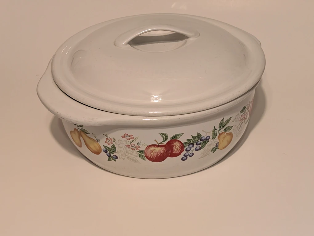 Corelle Casserole Dish with Fruit Design & lid - photo 2