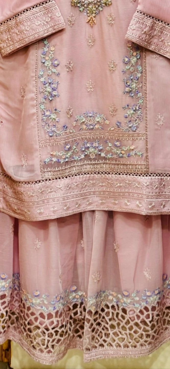 Beautiful 3 pcs Gharara set - photo 3