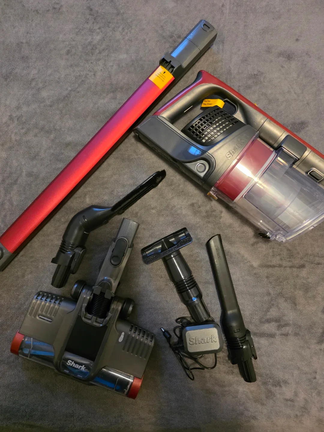 Shark IZ362H Anti-Allergen Cordless Lightweight Stick Vacuum image indicator(2)