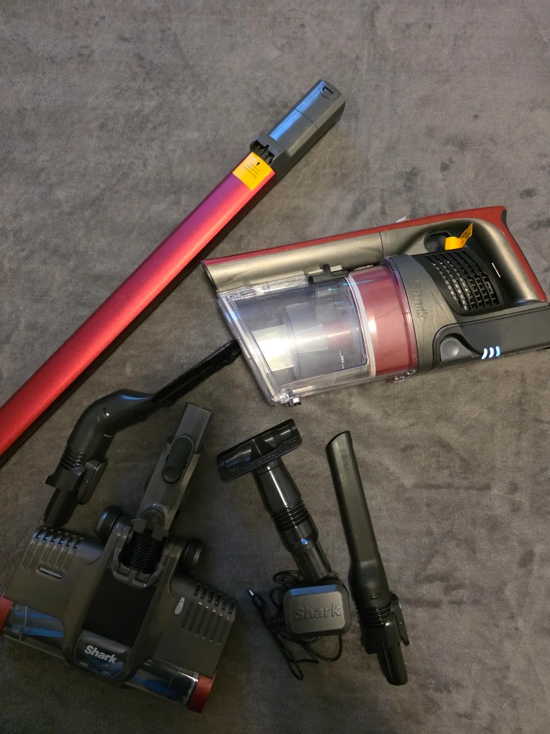 Shark IZ362H Anti-Allergen Cordless Lightweight Stick Vacuum image indicator(8)