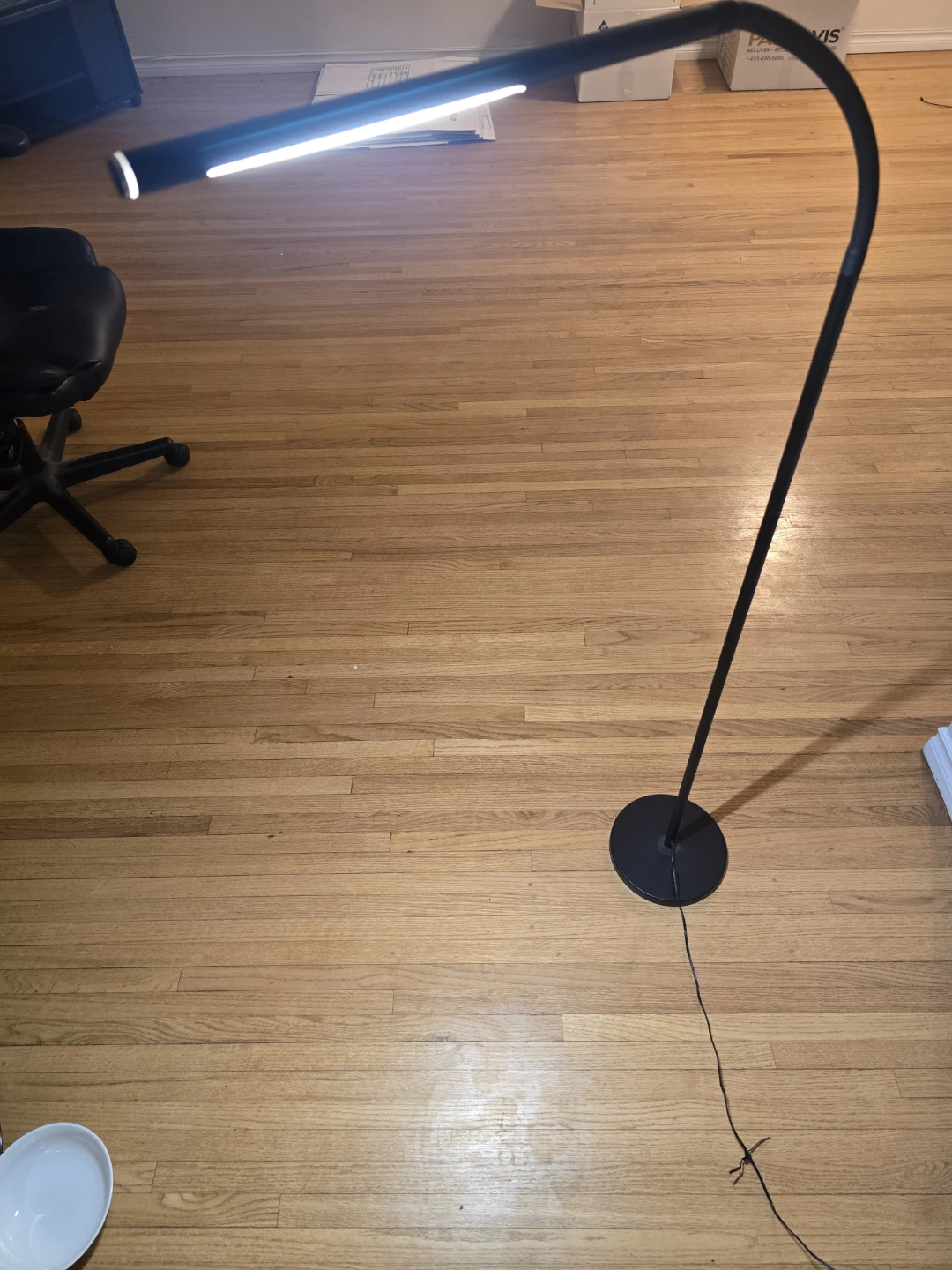 Black Floor Lamp - photo 5