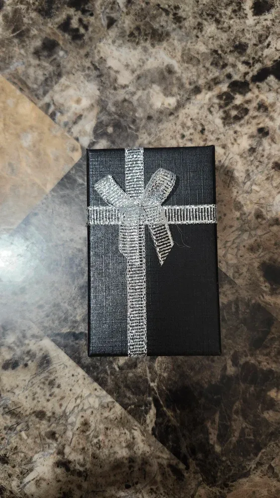 Stitch Necklace in Box image indicator(4)