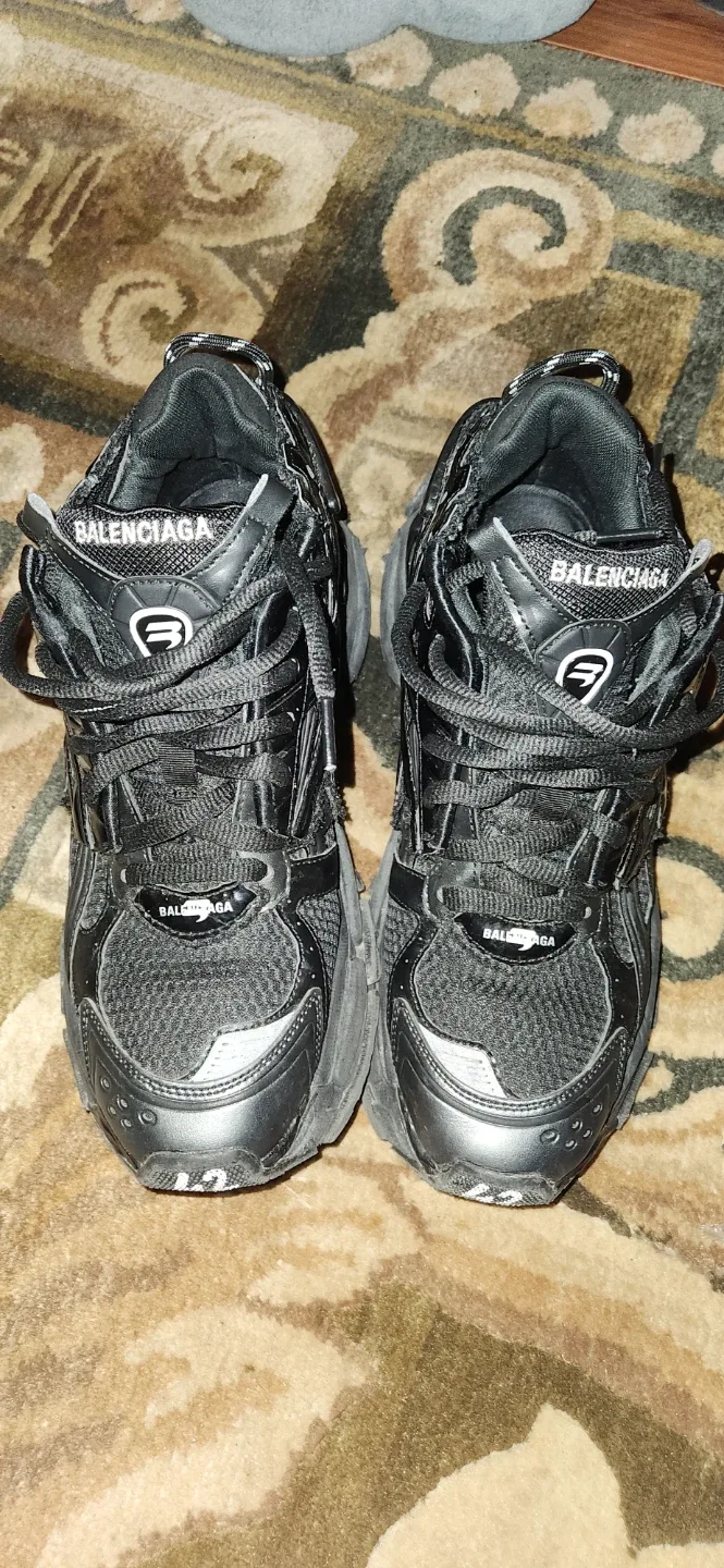 Balenciaga Runner Sneakers - Black