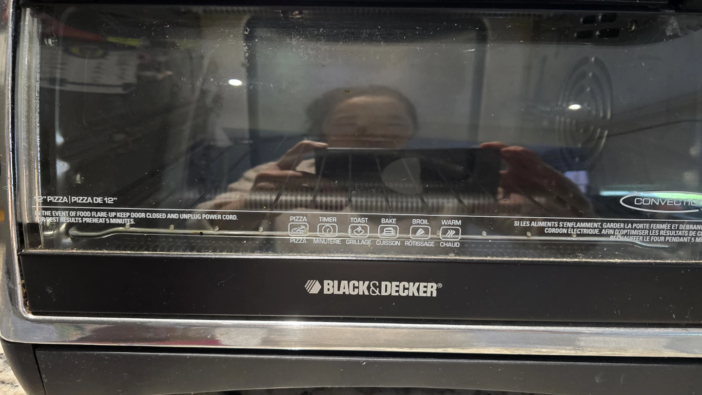 Black & Decker Convection Toaster Oven - photo 3
