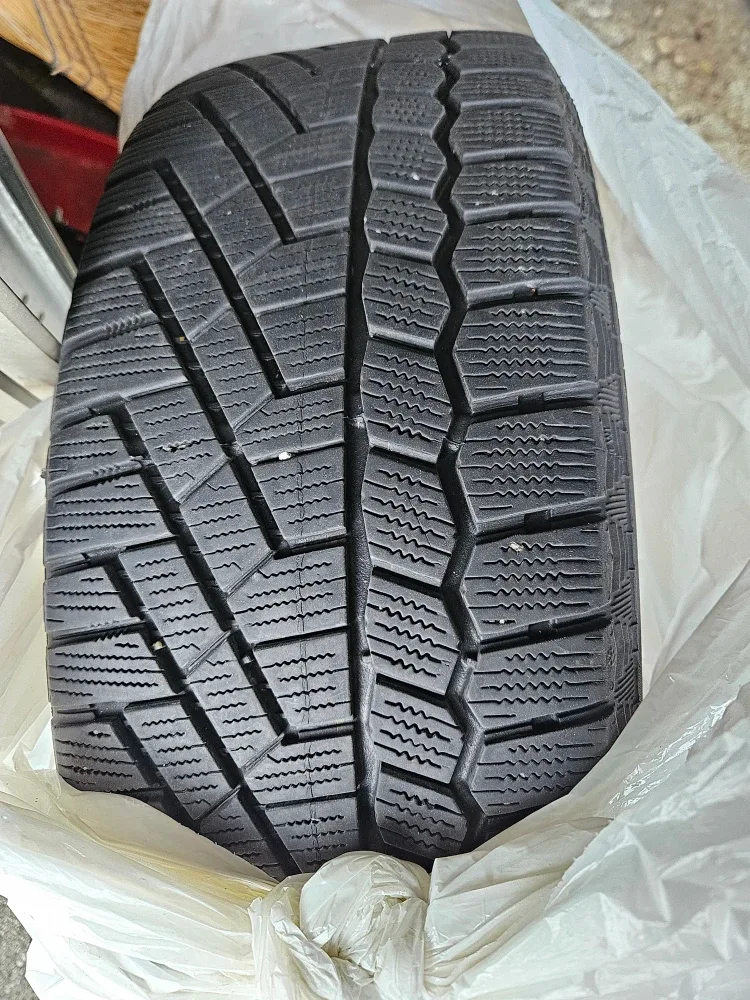 205/55/16 VW winter tires and rims. 5 x 112. Jetta, golf, passat image indicator(5)