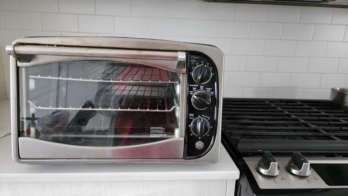 GE Toaster Oven