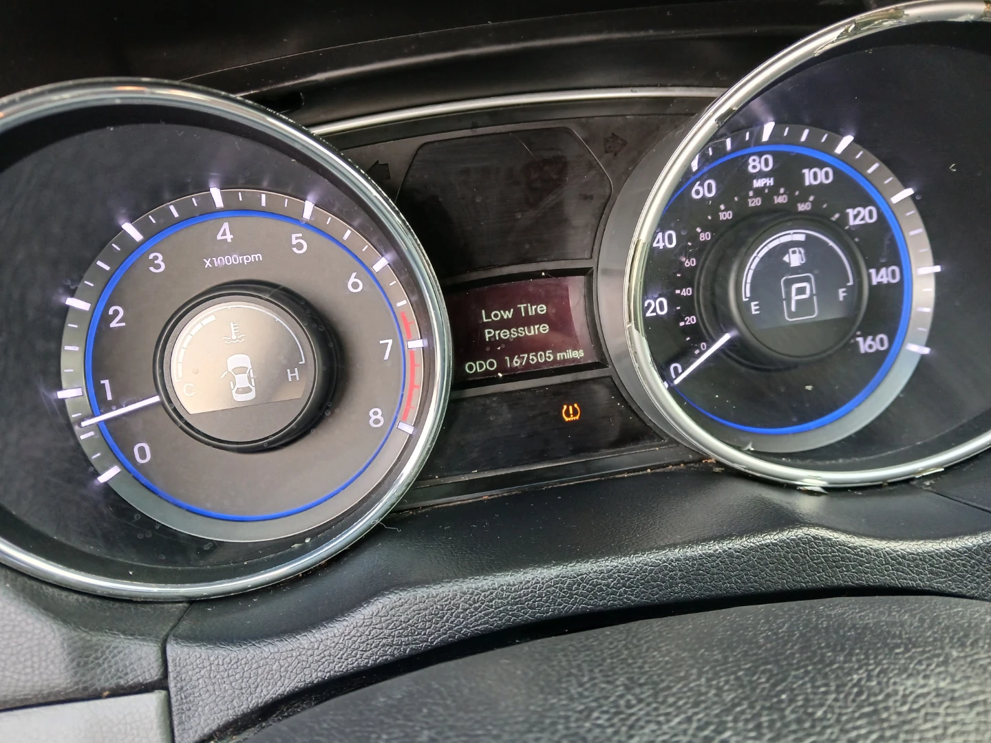 Hyundai Sonata Sedan - Gray