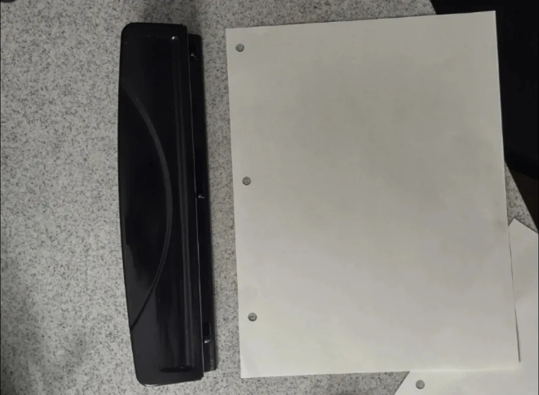 Black 3 Hole Punch - # Cleanout image indicator(3)