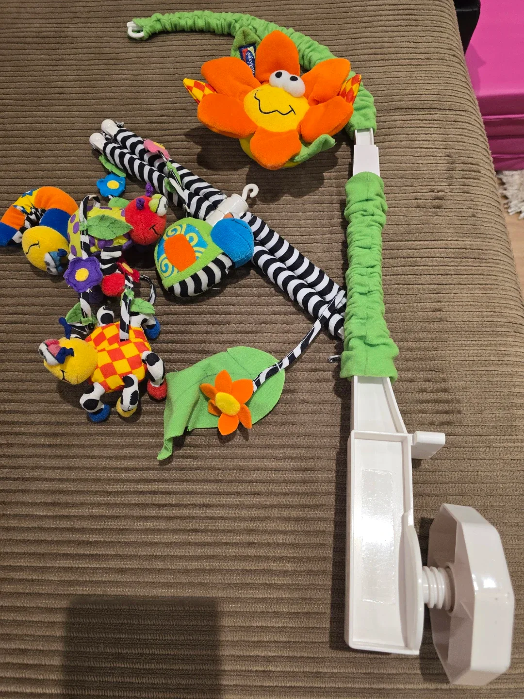 Lamaze Gardenbug Mobile crib toys