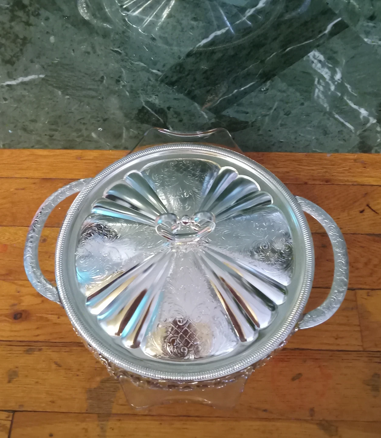 Pyrex Queen Anne Dish