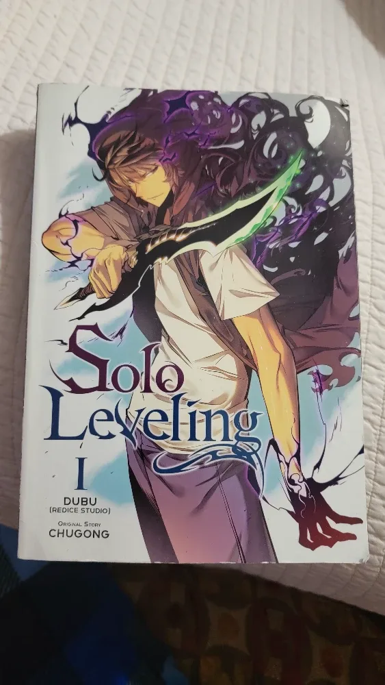 Solo Leveling, Vol. 1 by Dubu