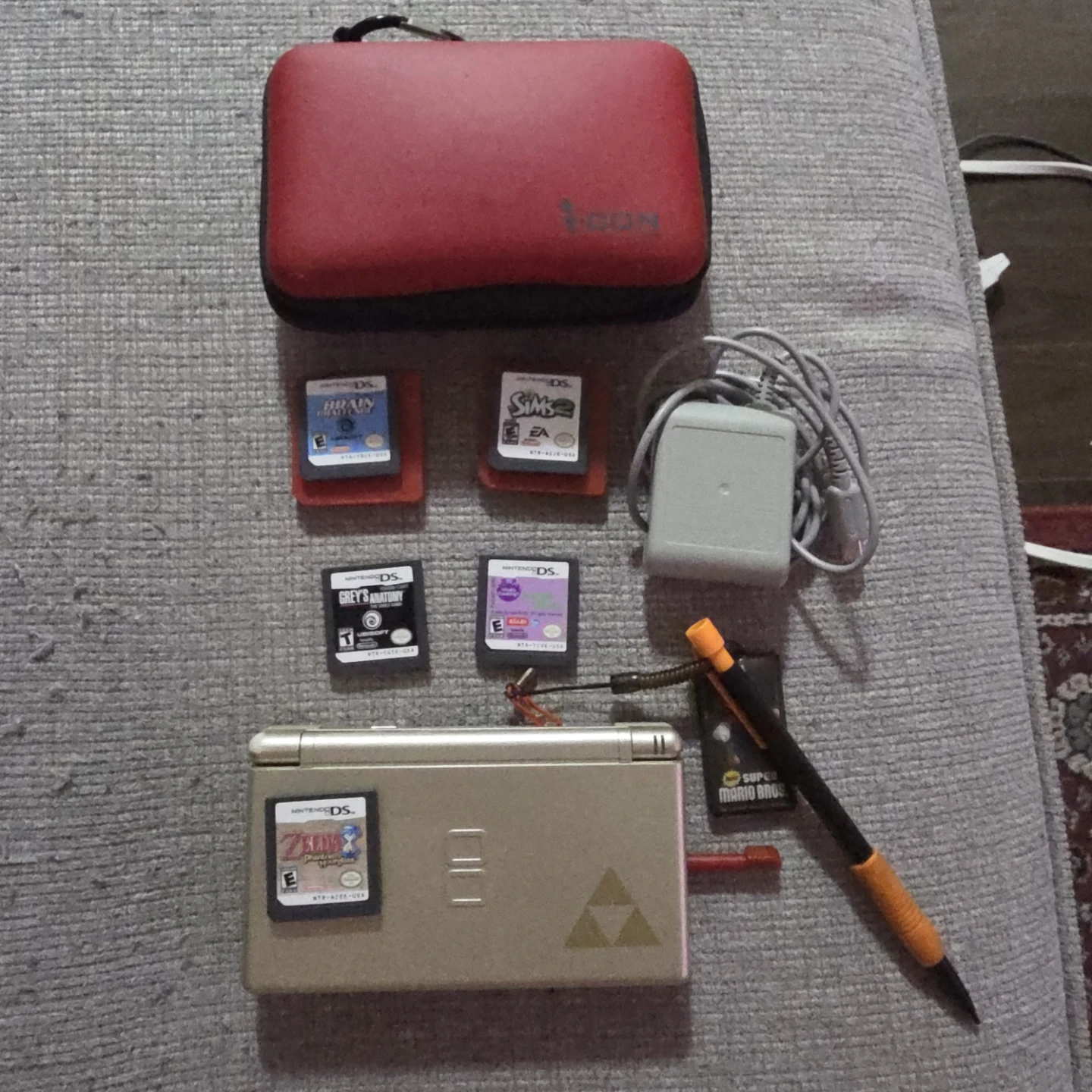 Nintendo DS lite legend of zelda edition - photo 2