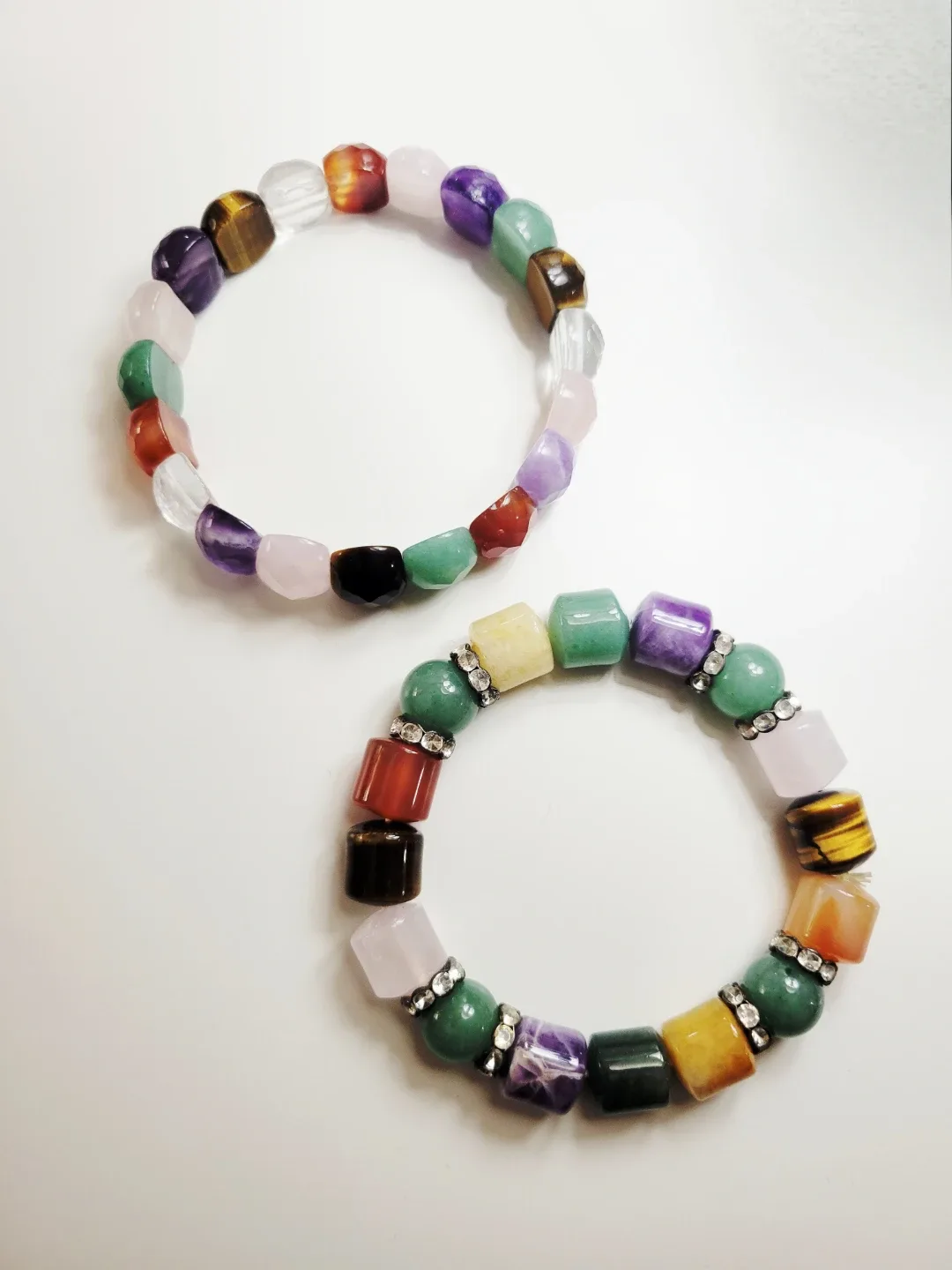 Real Gemstone Bracelets image indicator(2)