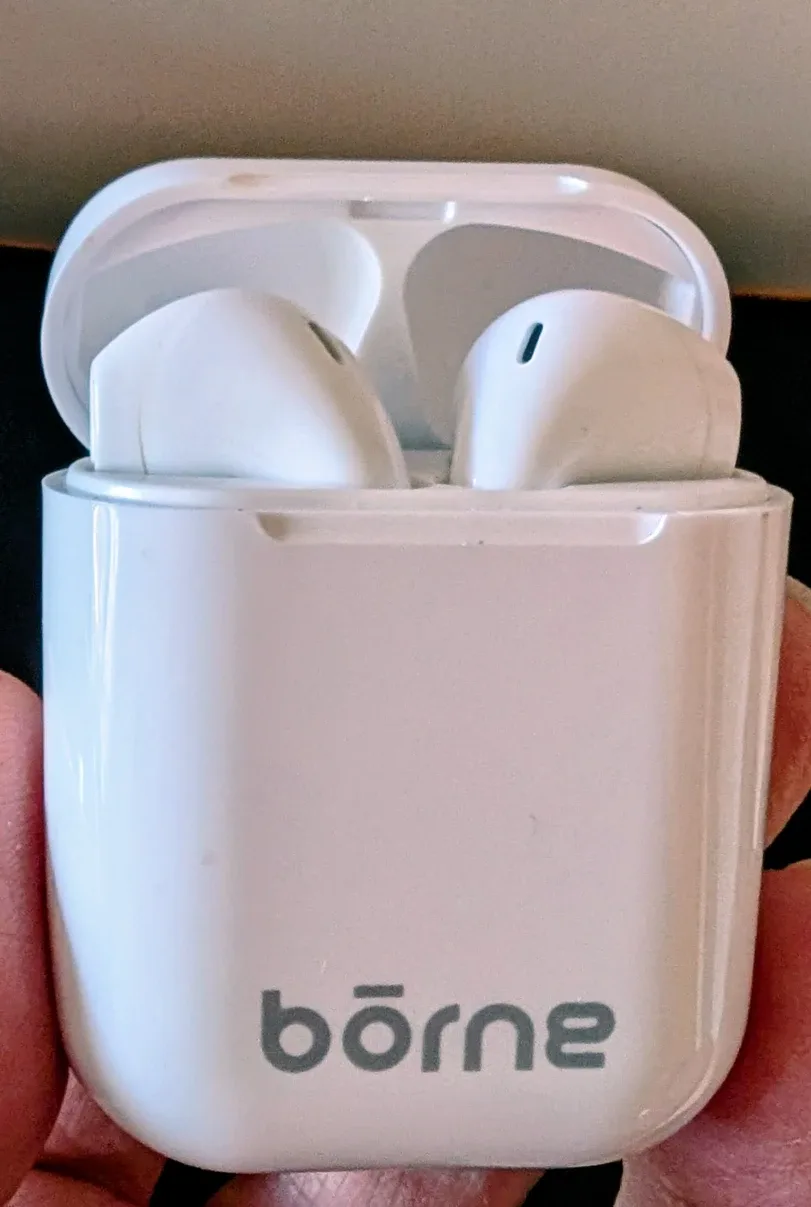 borne Wireless Earbuds
