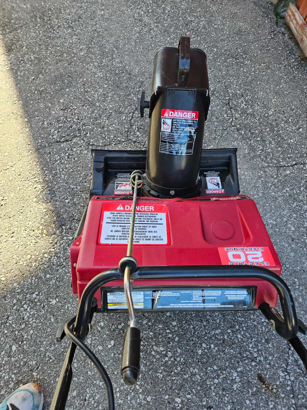 Craftsman Electric 20" Snowthrower image indicator(2)