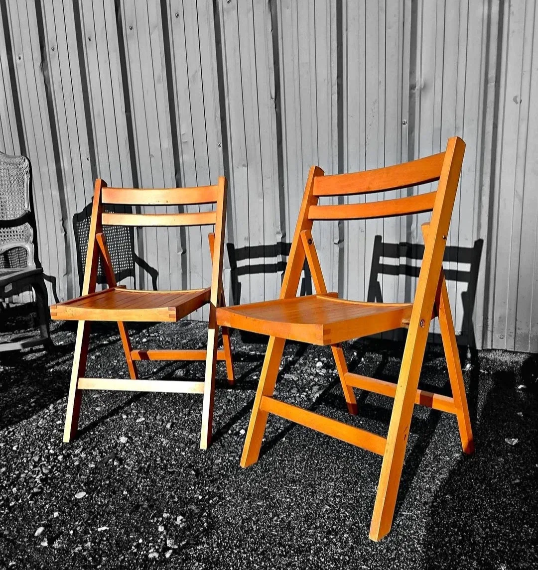 Set Of 6 Vintage Folding Solid Wood Dining Chairs