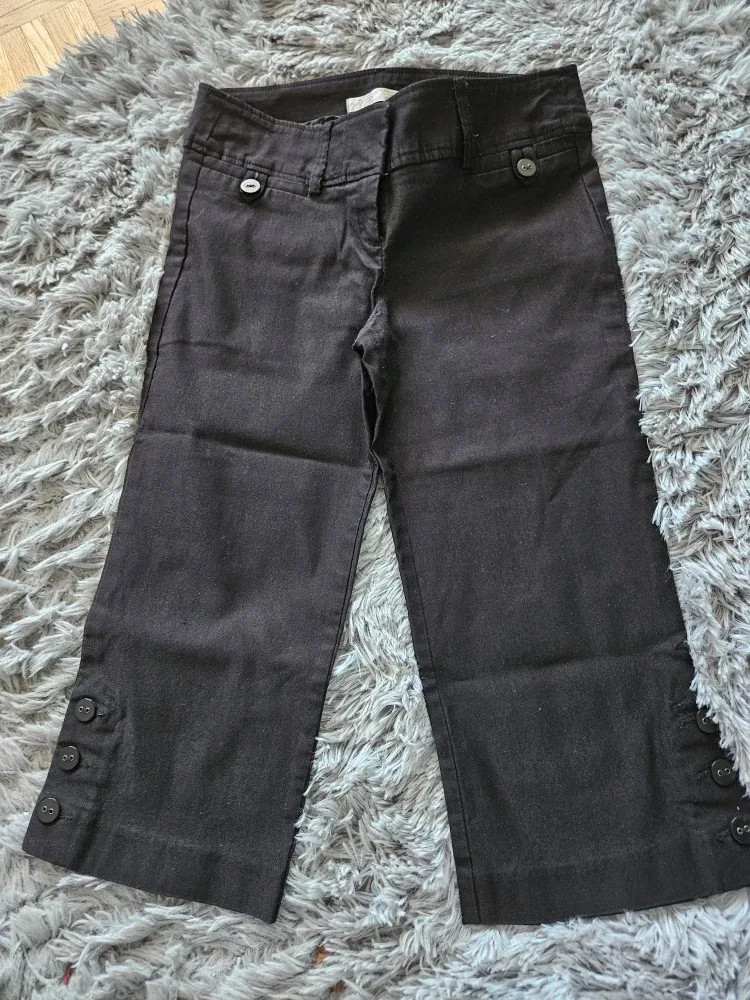 mySTYLE Black Capri Leggings - Size S/M image indicator(8)