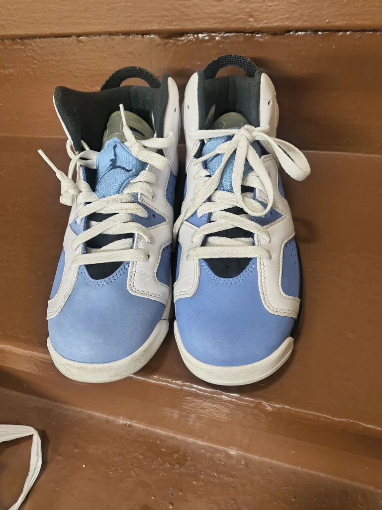 Jordan 6 Retro UNC Blue White