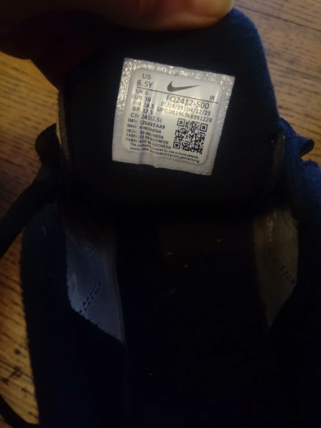 Girls 6.5 shoes - photo 2