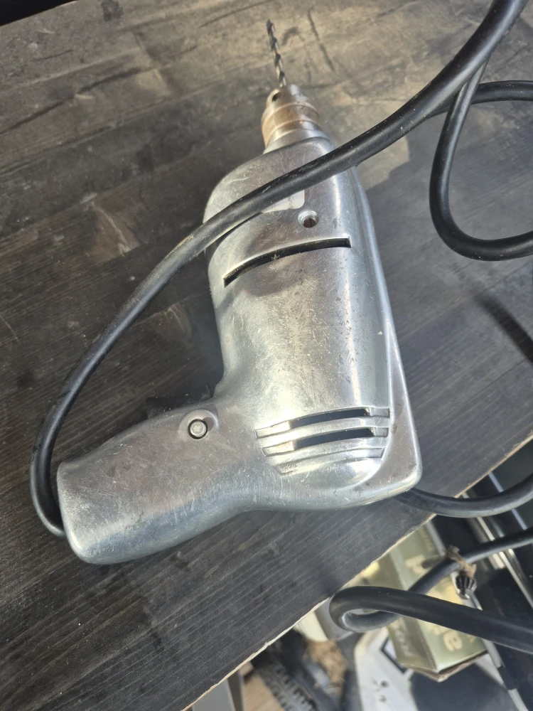 Vintage Black & Decker Electric Drill - photo 3