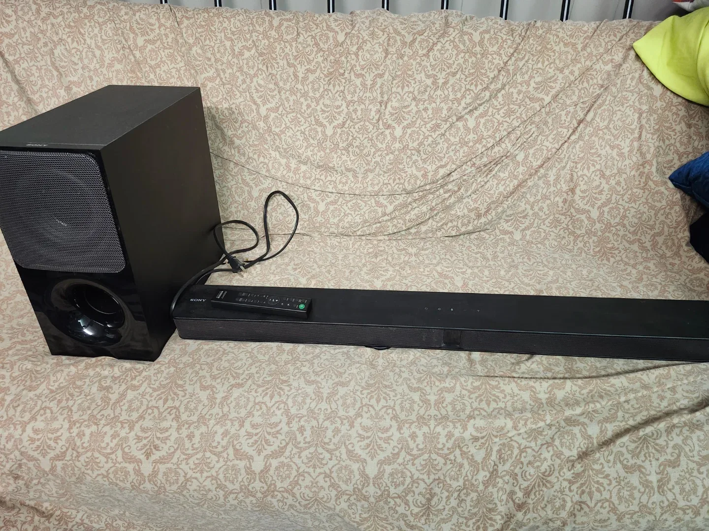 Sony HT-S350 Soundbar with Subwoofer & Remote