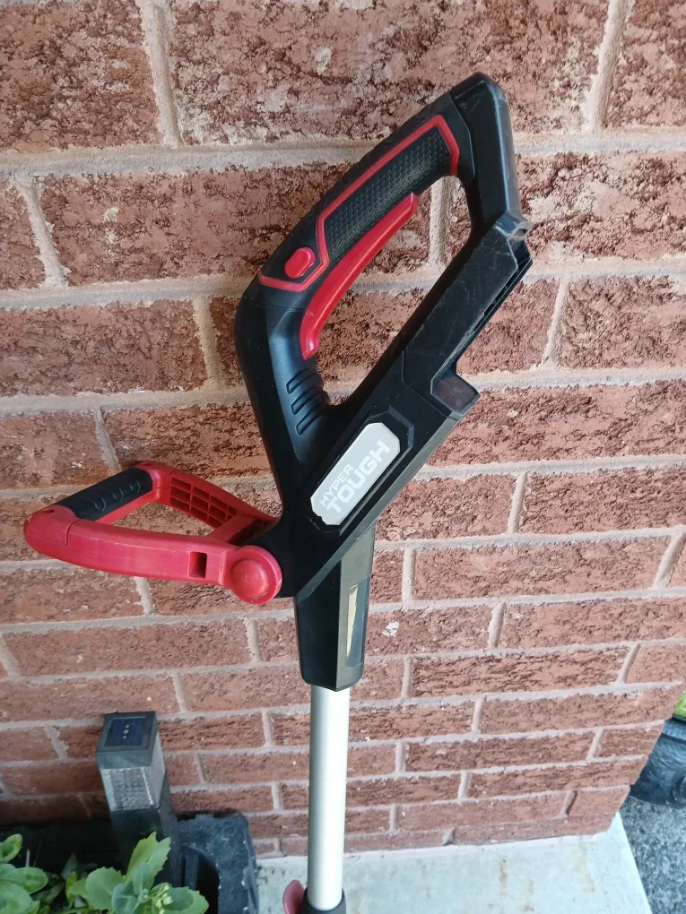 Weed Trimmers - Hyper Tough & Black and Decker - cleanout image indicator(5)